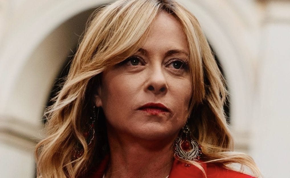 Sondaggi politici, cresce ancora Futuro Nazionale, il centrodestra è in crisi e perde consensi