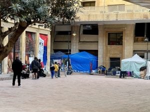 Trattative dirette Libano-Israele, le voci degli sfollati: “Non vogliamo negoziati con chi voleva ammazzarci”