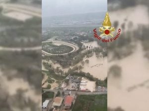 La tempesta Erminio colpisce il Centro-Sud con frane e allagamenti, Betti: “Non è maltempo, ma crisi climatica”