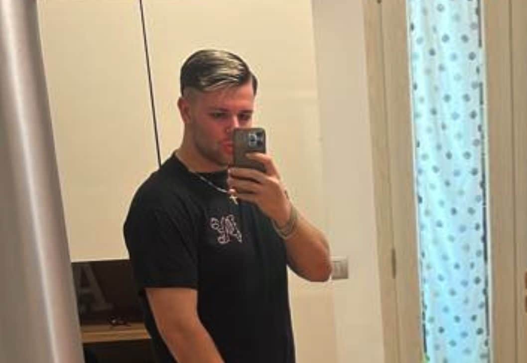 Tragico schianto in auto, muore 21enne Antonio Basile: è il figlio del consigliere regionale pugliese Dino