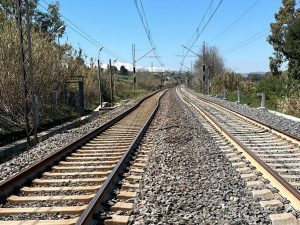 Molise, la frana di Petacciato continua a muoversi: treni cancellati e ritardi sulla linea ferroviaria adriatica