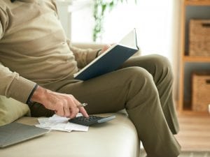 Pensioni, errore Inps sugli assegni di vecchiaia: in arrivo i rimborsi degli arretrati dopo i ricalcoli