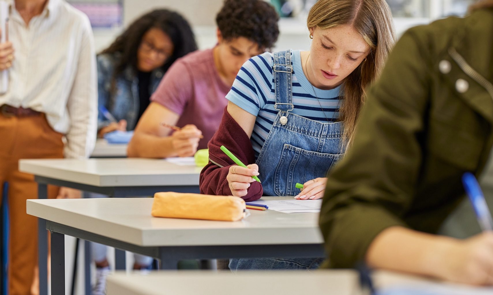 Maturità 2026, primo toto-tracce: D'Annunzio e Pirandello tra gli autori favoriti, il sondaggio di Skuola.net