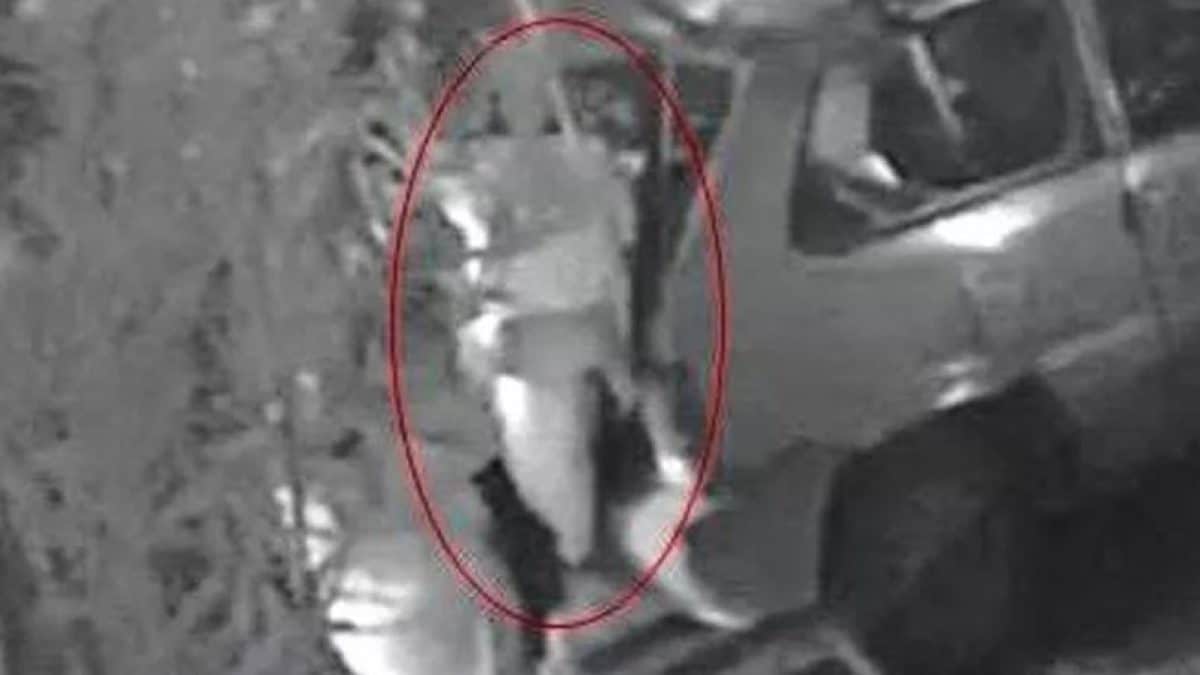 Il video in cui si vedono i presunti killer di Florio trasportarne il corpo