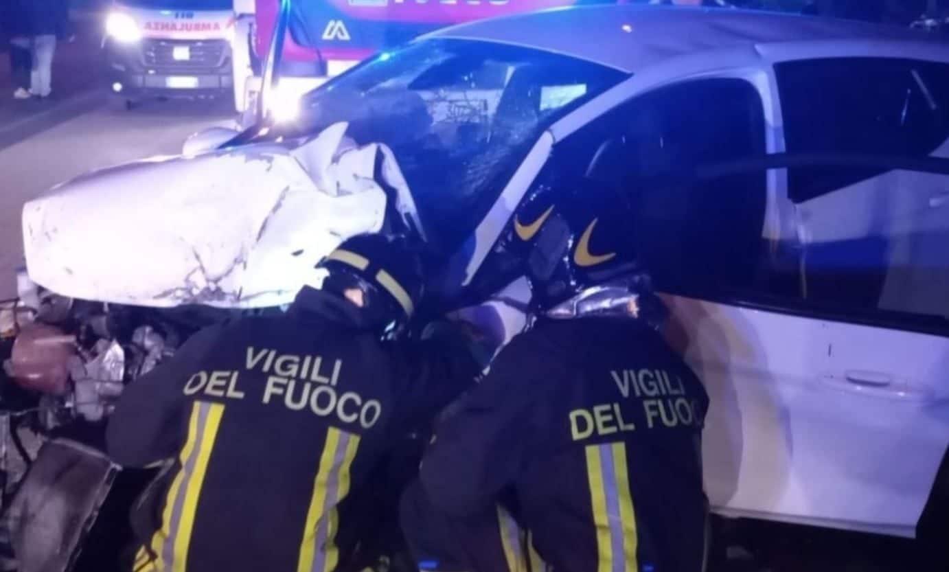 Scontro frontale tra Trinitapoli e San Ferdinando di Puglia: morti marito e moglie, 5 feriti