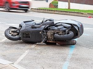 Misilmeri, scontro tra scooter elettrico e auto: morto il 18enne Amedeo D’Amico, ferito l’amico 14enne