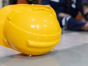 Operaio muore schiacciato da un macchinario a Brindisi
