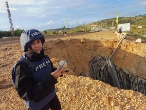 Guerra ai giornalisti: Israele continua ad ucciderli. La storia di Amal Khalil