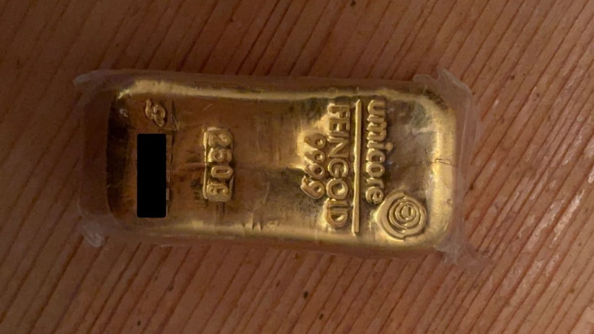 I lingotto rinvenuto nella cassaforte