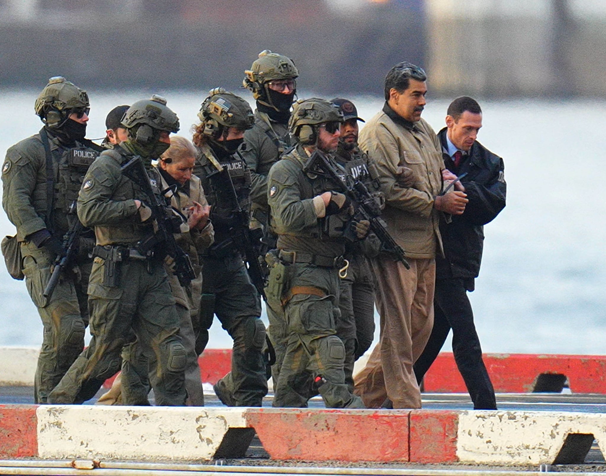 Soldato delle forze speciali Usa scommette su cattura di Maduro, partecipa al blitz e vince 400mila dollari: arrestato