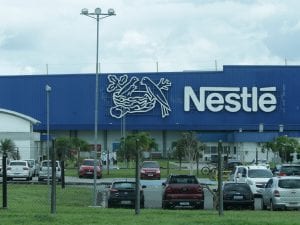 Nestlé, 185 esuberi in Italia: sindacati in rivolta contro il piano di riorganizzazione globale