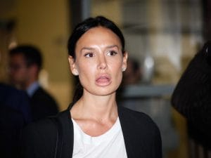 Con il caso della grazia a Nicole Minetti, il ministero della Giustizia porta nuovi guai al governo Meloni