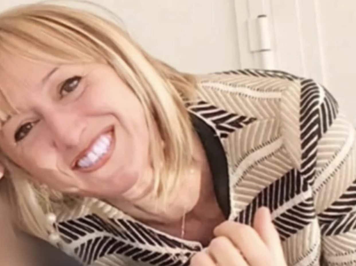 Lancia la moglie dal balcone e poi si suicida a Bisceglie, l'autopsia: "Prima ha provato a strangolarla"