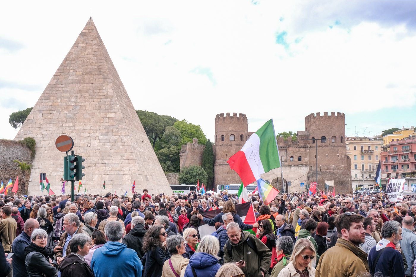 Roma, la manifestazione del 25 aprile del 2024
