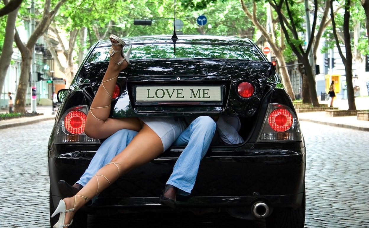 Sorpresi in intimità in pieno giorno vicino alla stazione, maxi multa da 10mila euro per coppia a Montebelluna