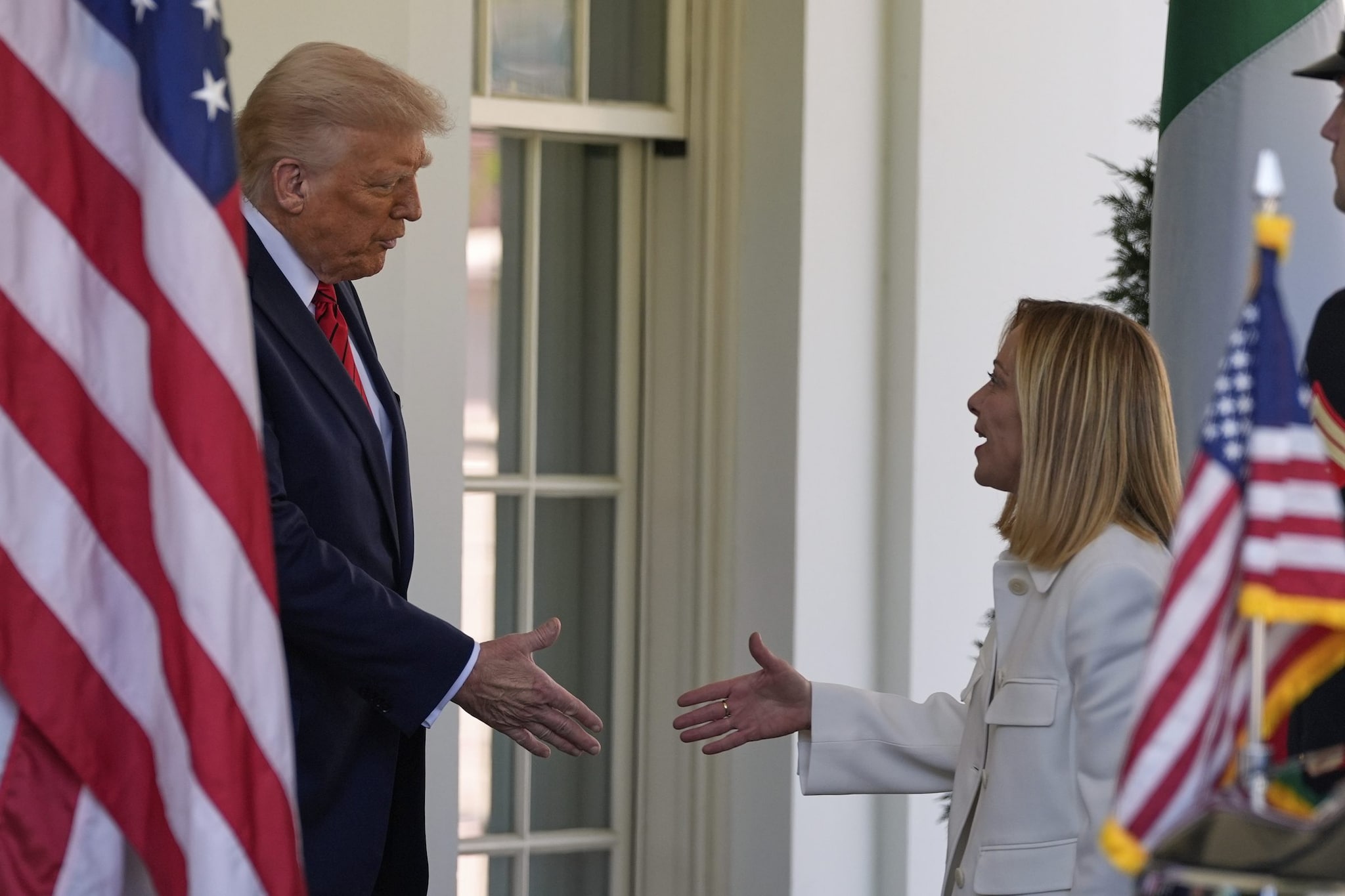 Marco Rubio a Roma per salvare il rapporto con Papa Leone XIV e Giorgia Meloni: l'ultima carta di Trump