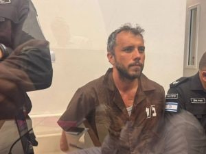 Flotilla, Procura Roma indaga per sequestro di persona: “Ora Governo chieda rilascio immediato di Saif e Thiago”