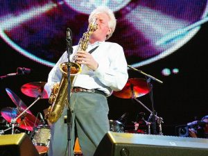 È morto Dick Parry, aveva 83 anni: suonò il sassofono per i Pink Floyd in “The Dark Side of the Moon”