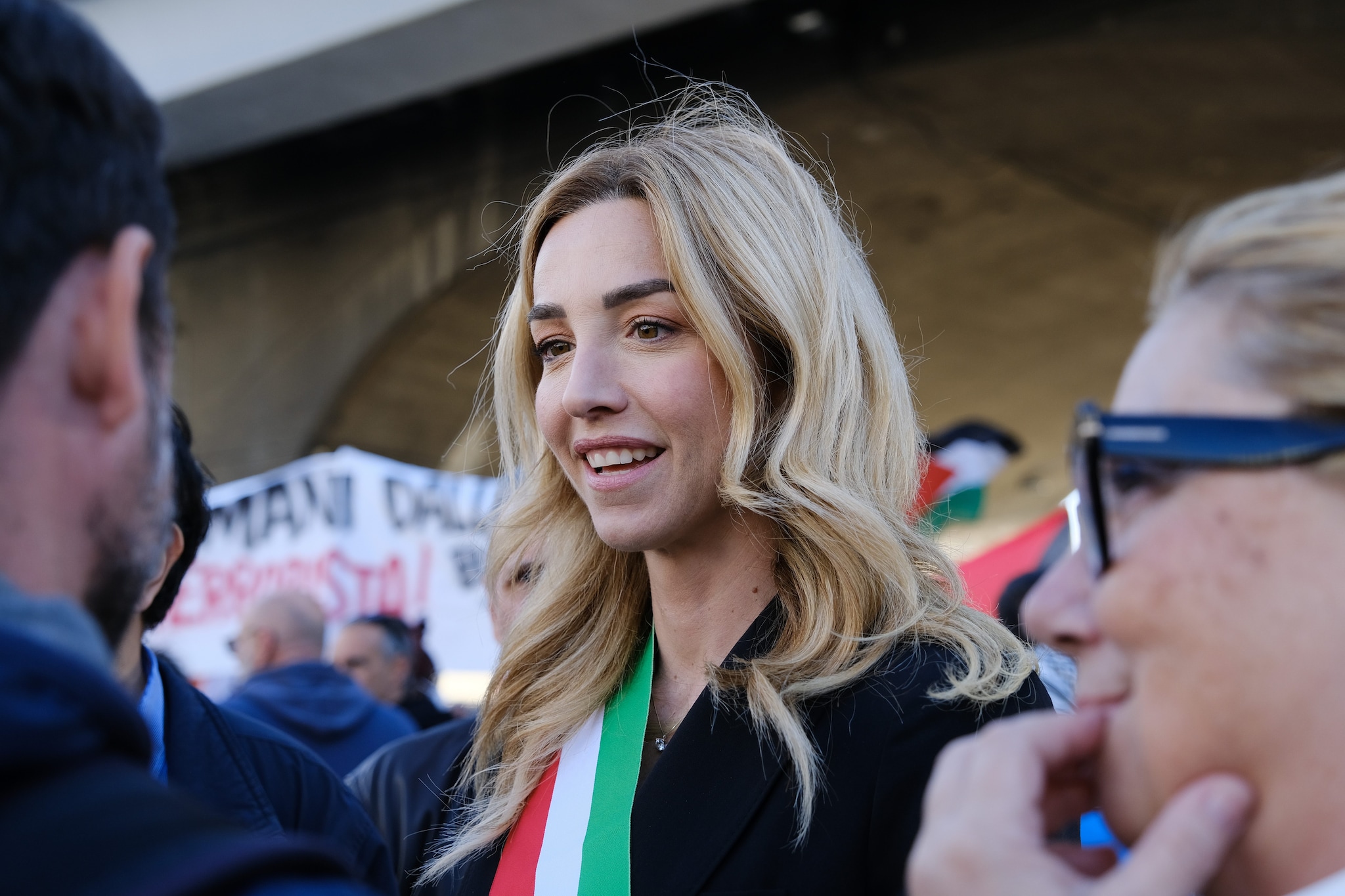 Sondaggi politici, Silvia Salis promossa dal 50% dei genovesi dopo un anno da sindaca: i dati Tecné