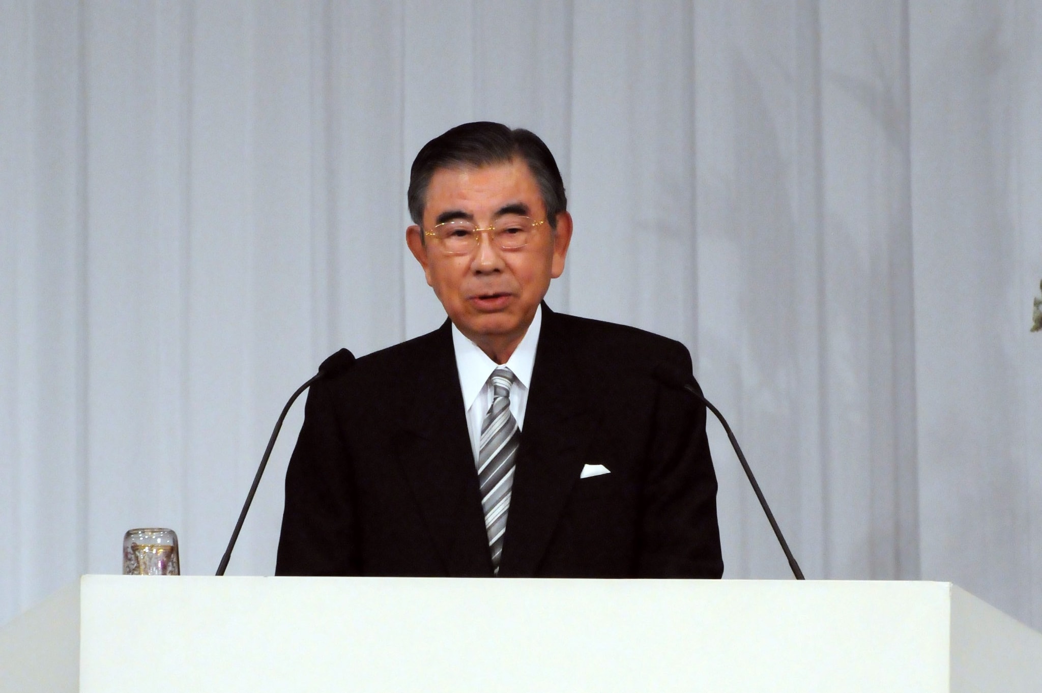 Muore a 93 anni Toshifumi Suzuki, il re dei 7-Eleven giapponesi: ha rivoluzionato l'immagine dei konbini