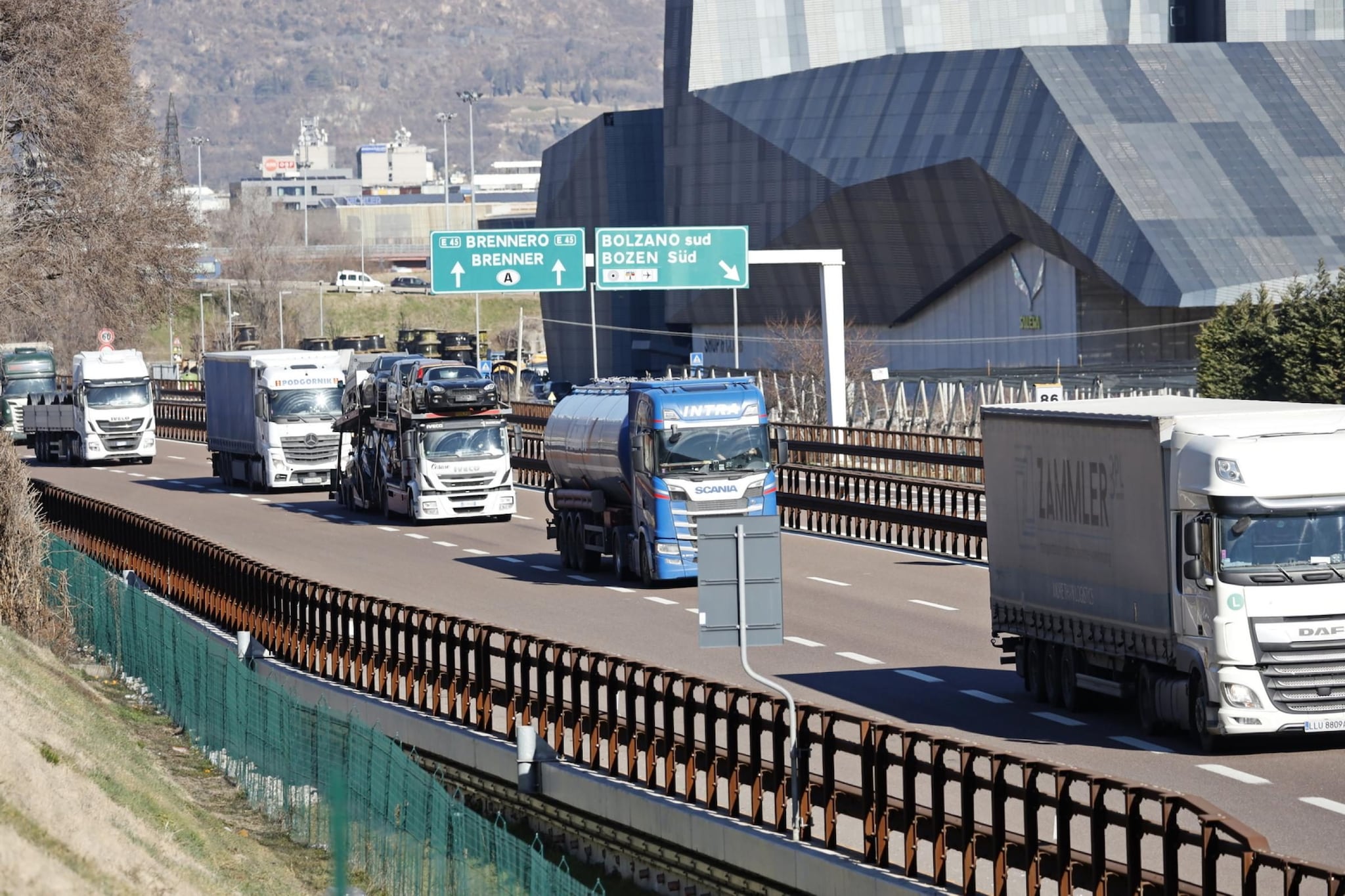Brennero, autostrada A22 chiusa da sabato 30 maggio: orari dello stop a Trento, Bolzano e in Veneto