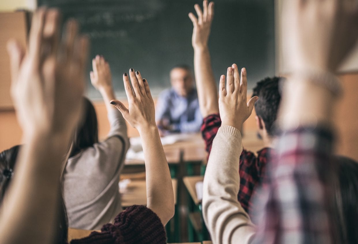 La scuola non cancella i privilegi: cosa c'entra il titolo di studio dei genitori con il rendimento dei figli