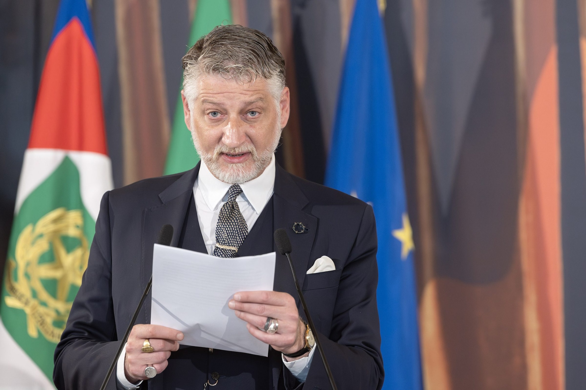 Governo Meloni, Giuli incontra la premier dopo terremoto nel Mic: "Piena sintonia". Domani premier time in Senato: news in diretta