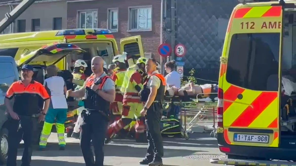 I soccorsi sul luogo dell’incidente in Belgio