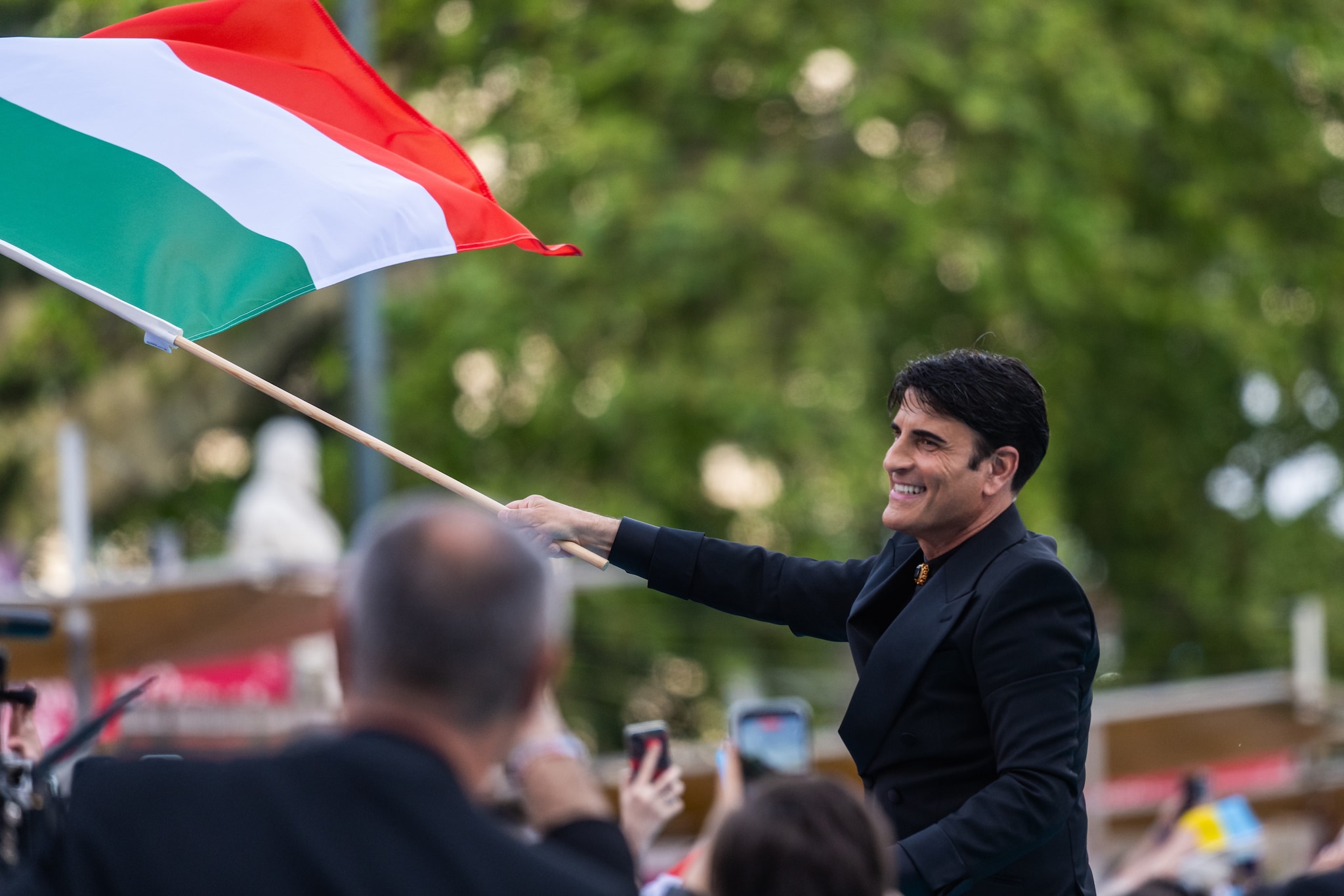 Sal Da Vinci non c'è stasera all'Eurovision 2026 ma l'Italia sarà presente con altri artisti in gara