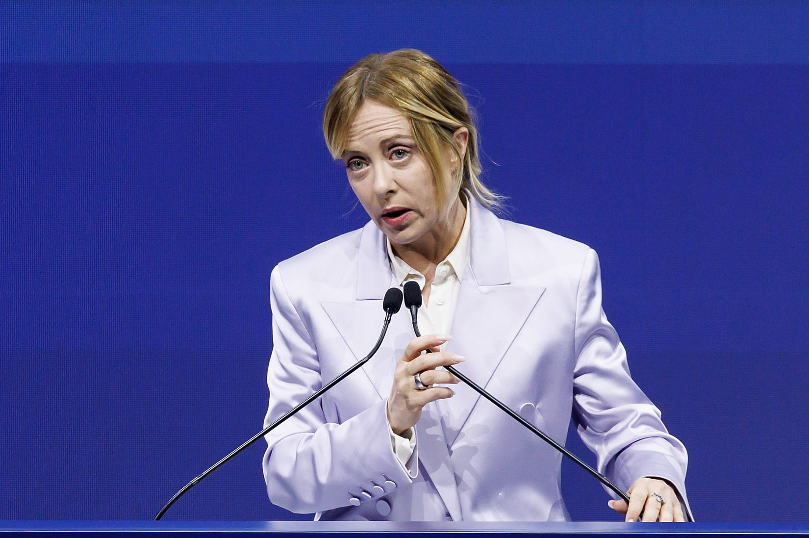 Governo, dopo le comunali il centrodestra accelera sulla legge elettorale. Meloni punta sul nucleare, M5s: "Non è la soluzione"