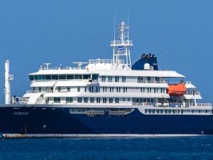 Epidemia di hantavirus su una nave da crociera: gravi altri due membri dell’equipaggio e un passeggero inglese
