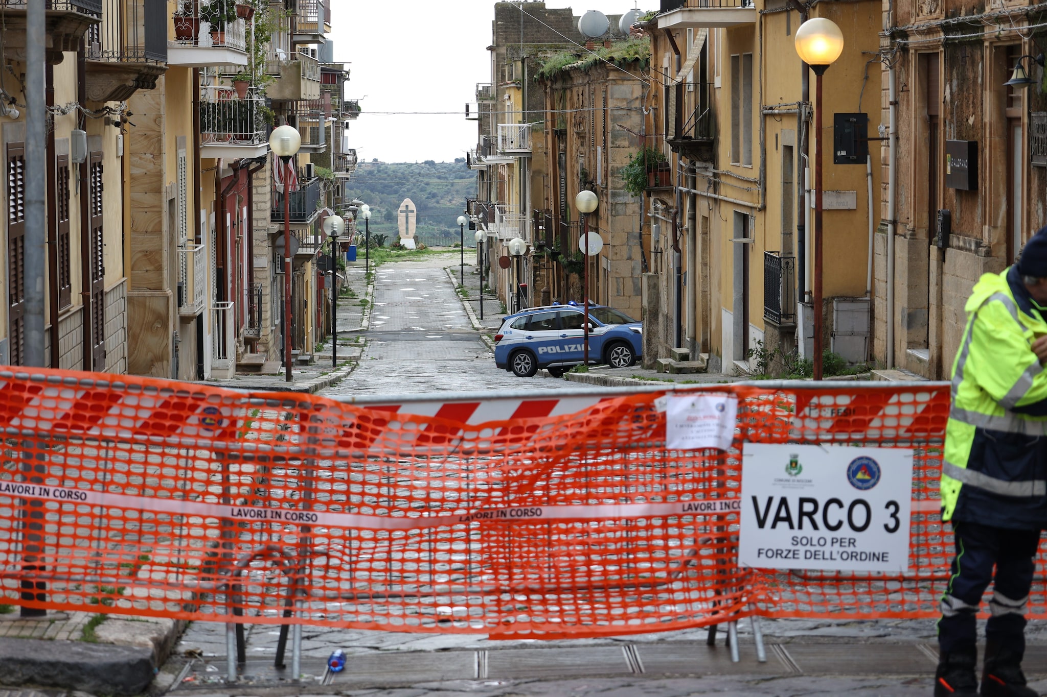 Niscemi, tutte le case nella zona rossa della frana verranno demolite: i residenti chiedono indennizzi al 100%