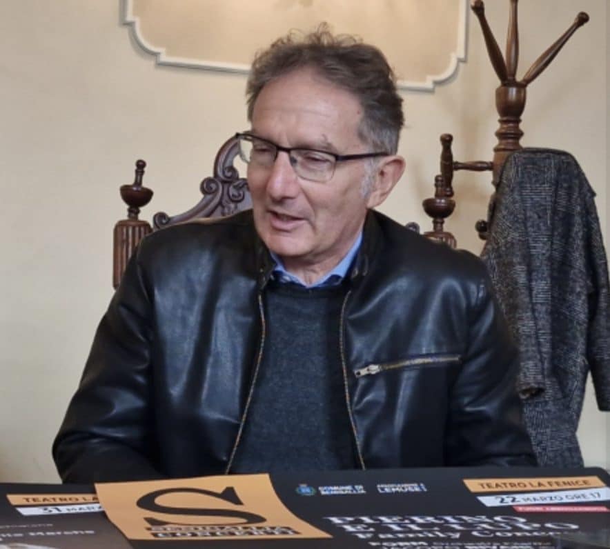 Senigallia, prof si accascia a terra e muore durante il saggio degli allievi: Roberto Mori aveva 63 anni