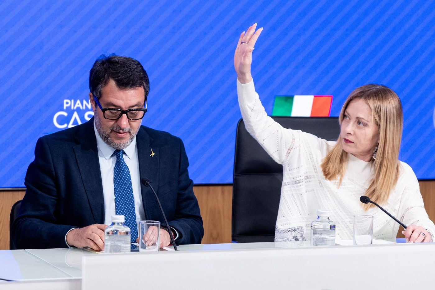 Prima gli italiani, ma fino a un certo punto
