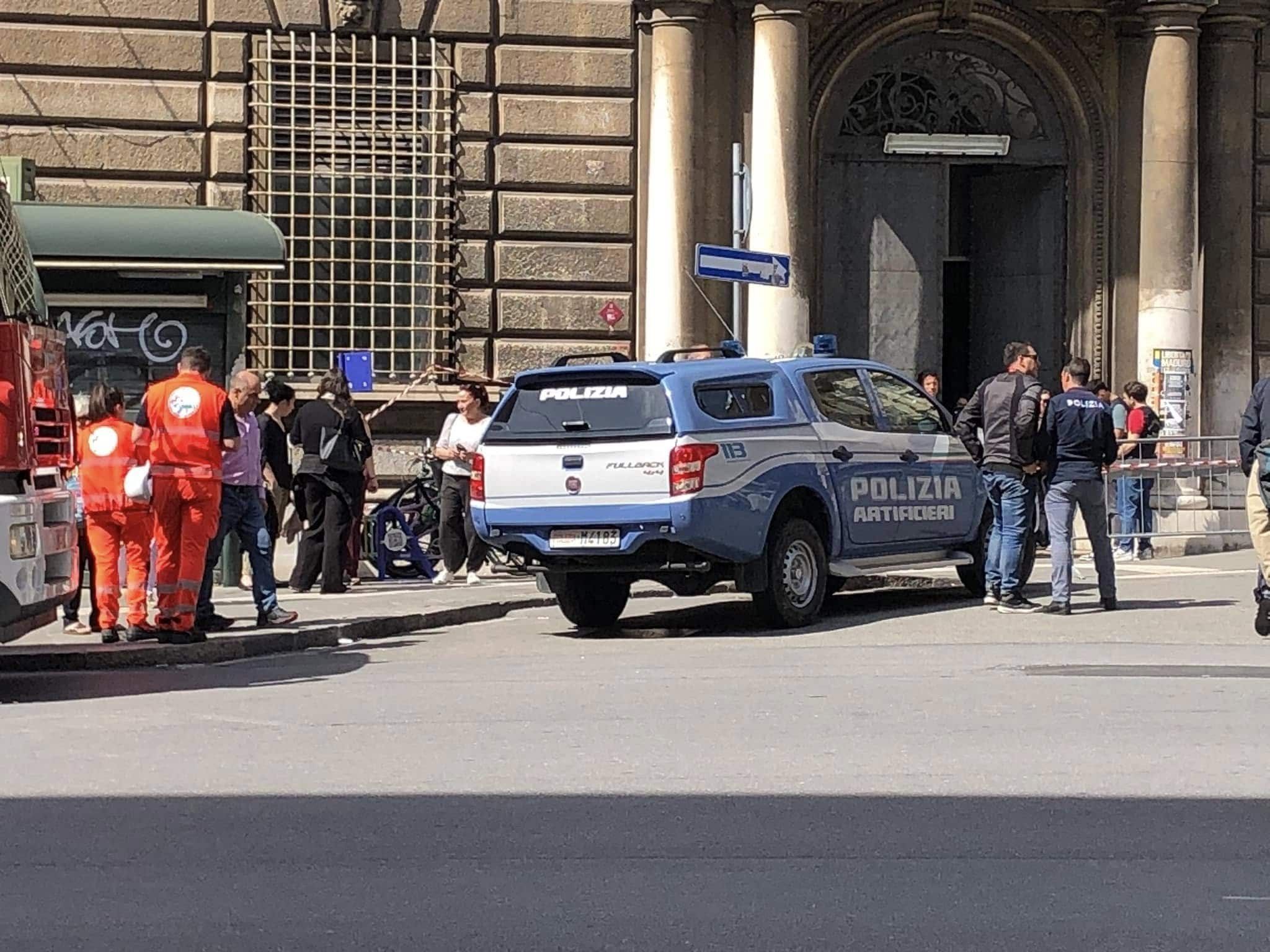 Genova, trovata sostanza esplosiva risalente alla Seconda guerra mondiale in un liceo: evacuati alunni e docenti
