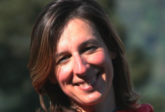 Precipita per 300 metri davanti all'amico sulle Alpi Apuane: muore l'escursionista Silvia Fanucchi