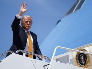 Trump in Cina per il summit con Xi Jinping: 5 scenari del vertice su guerra, strategie commerciali e Taiwan