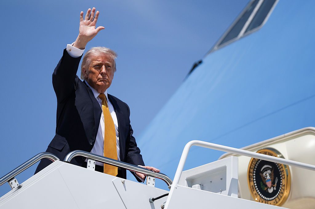 Trump in Cina per il summit con Xi Jinping: 5 scenari del vertice su guerra, strategie commerciali e Taiwan
