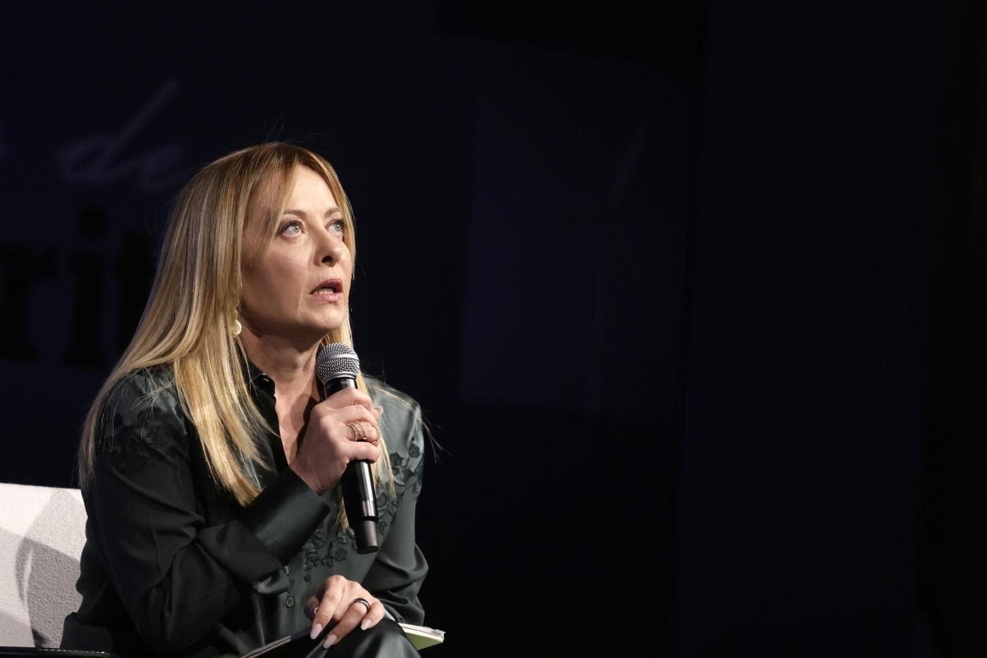 Giorgia Meloni si prepara al vertice Nato con tre incognite: Trump, le spese militari e il programma SAFE