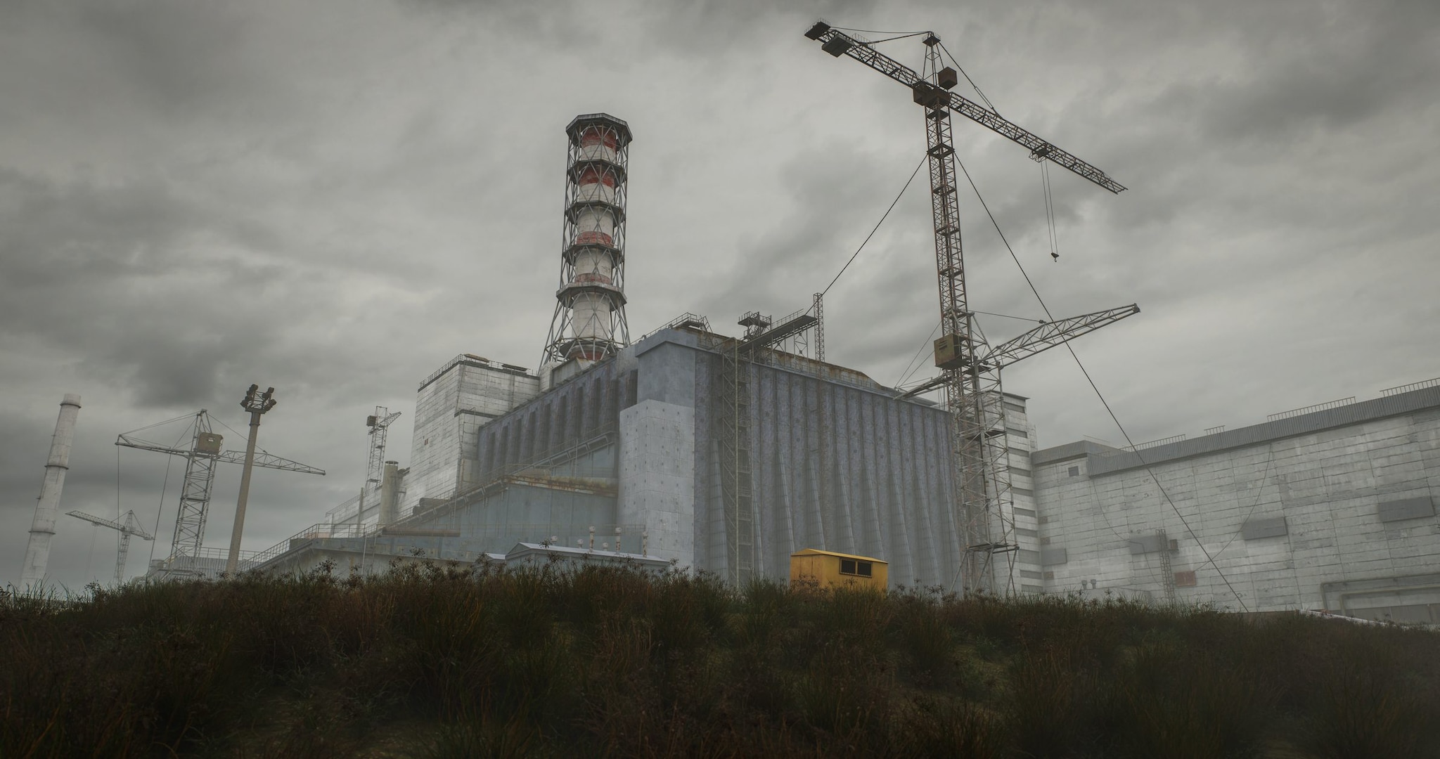 Ucraina, drone russo su Chernobyl: colpito deposito di combustibile nucleare. Zelensky: "Vile attacco"