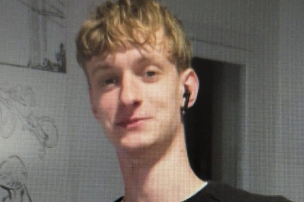Trovato morto il 19enne Mattia Testi scomparso da Spinea: il corpo scoperto in un campo dal padre