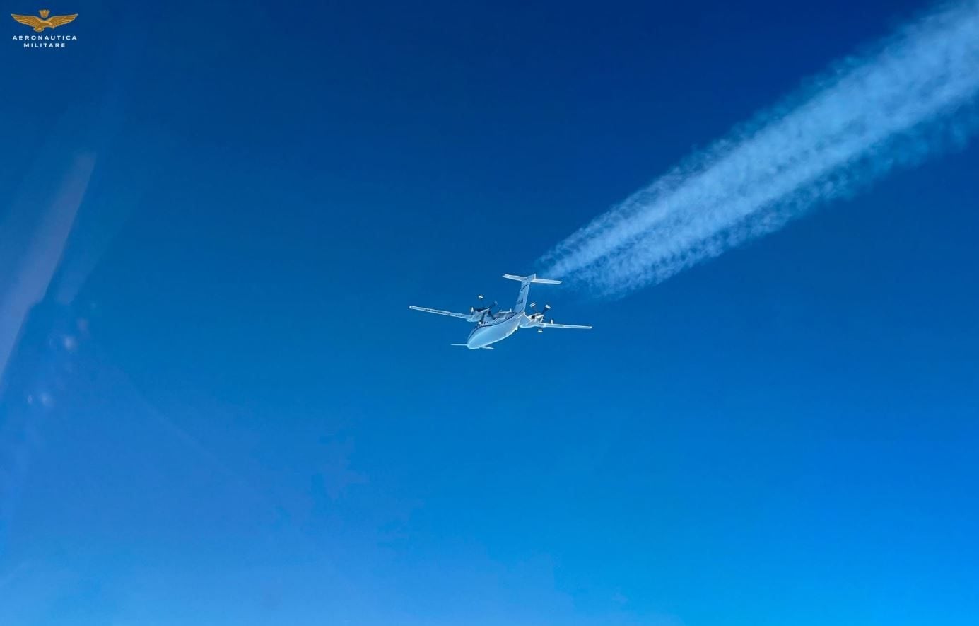 L’aereo intercettato dai caccia
