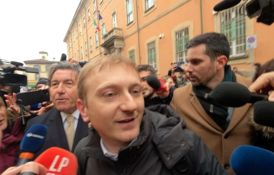 Garlasco, Alberto Stasi verso l'affidamento in prova ai servizi sociali: a breve potrebbe uscire dal carcere