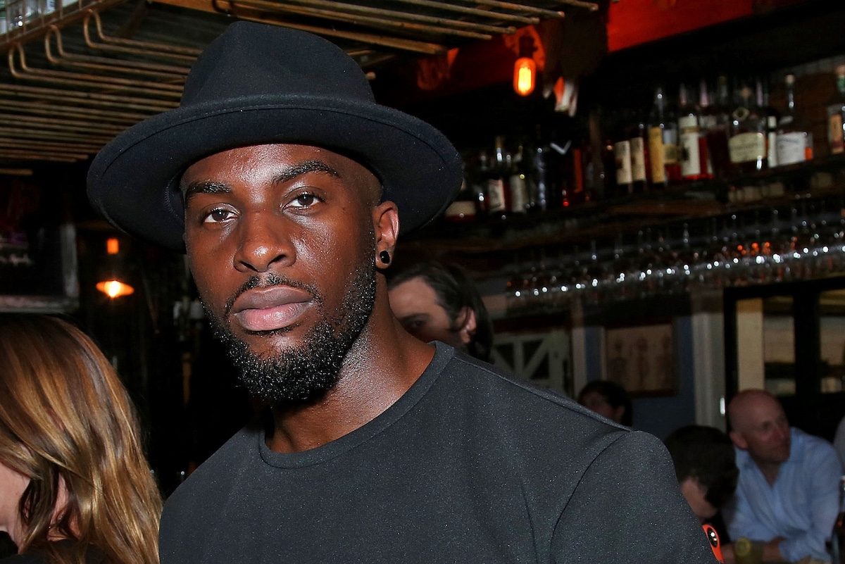 Talay Riley ucciso a coltellate a 35 anni, aveva scritto canzoni per Dua Lipa e Britney Spears