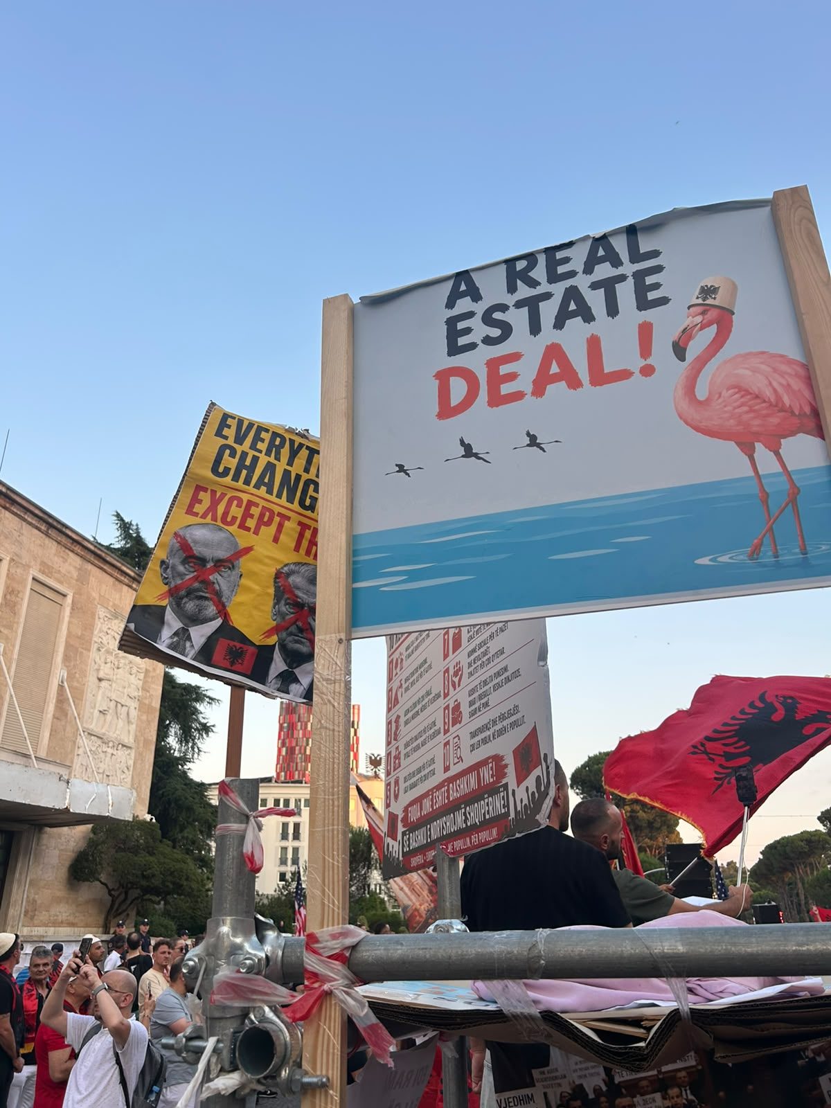 Sono stato alle proteste in Albania e ho visto da vicino un movimento esploso inaspettatamente