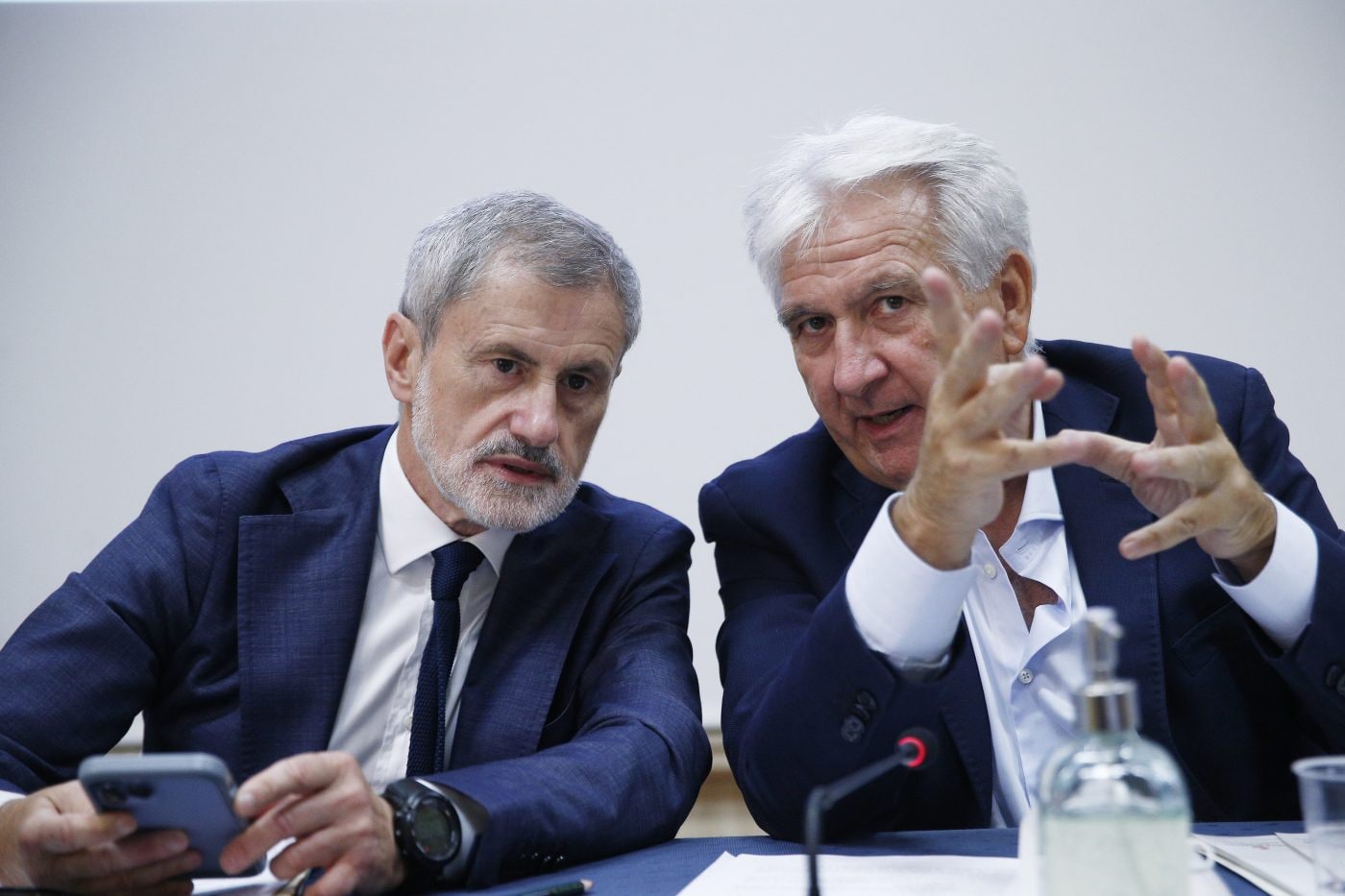 Vannacci fa litigare Alemanno e gli ex militanti storici della destra sociale: "Ora siamo persone non gradite"