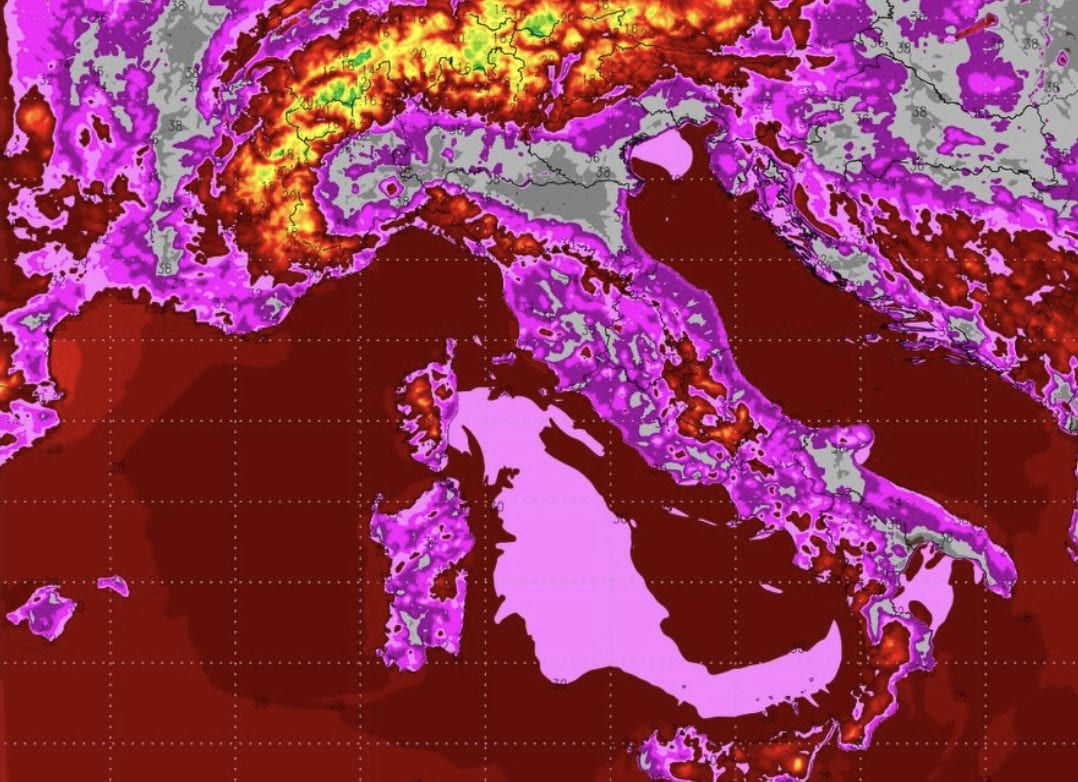 Ondata di caldo in Italia, tra oggi e domani picco termico e temporali: quanto durerà, le previsioni dell'esperto