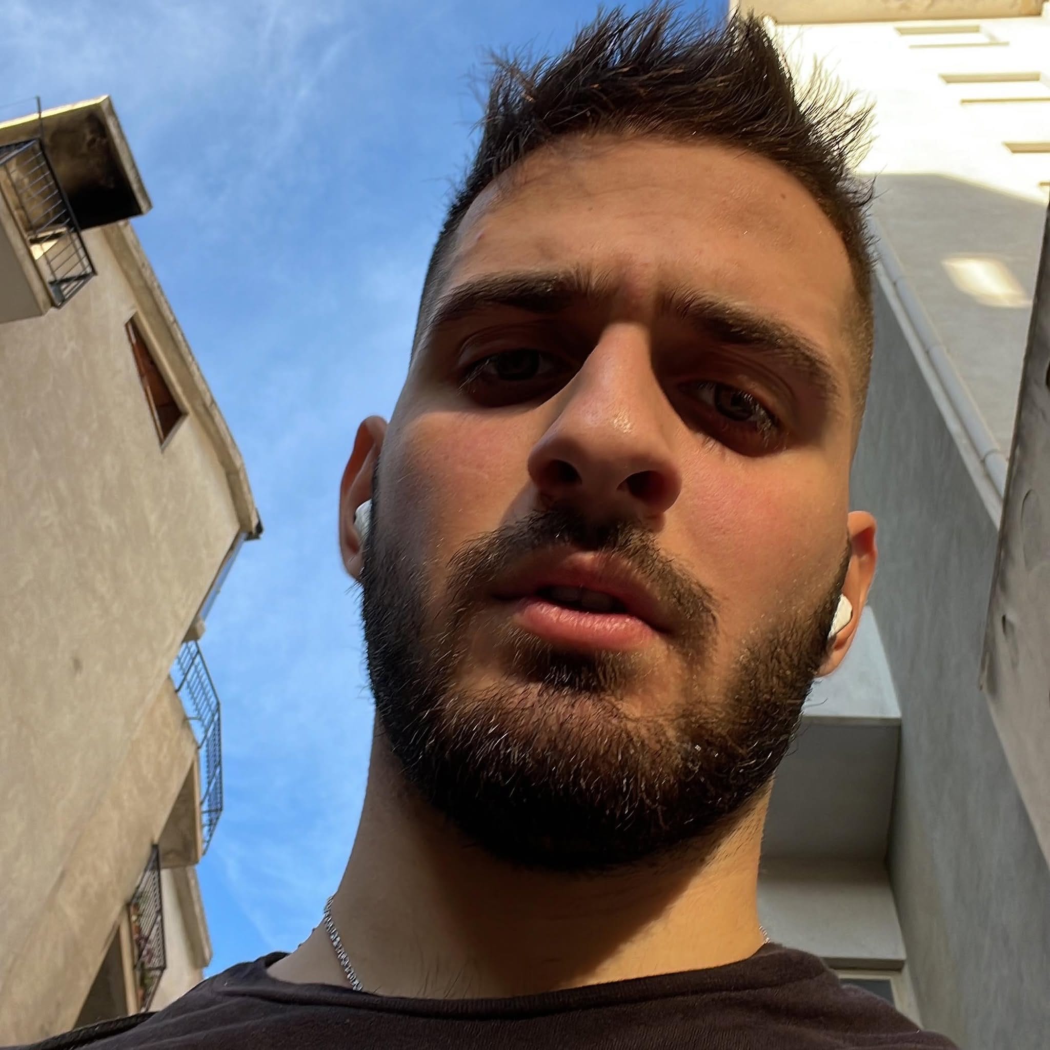 Nuoro, moto si schianta contro un'auto a Su Pinu: Luigi Canna muore a soli 24 anni