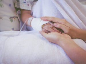 Cosenza, bimba di 18 mesi muore in ospedale e la procura apre un’inchiesta: disposta l’autopsia