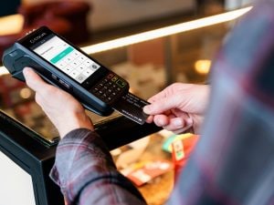 Introduzione di sconti sulle commissioni POS per i piccoli pagamenti